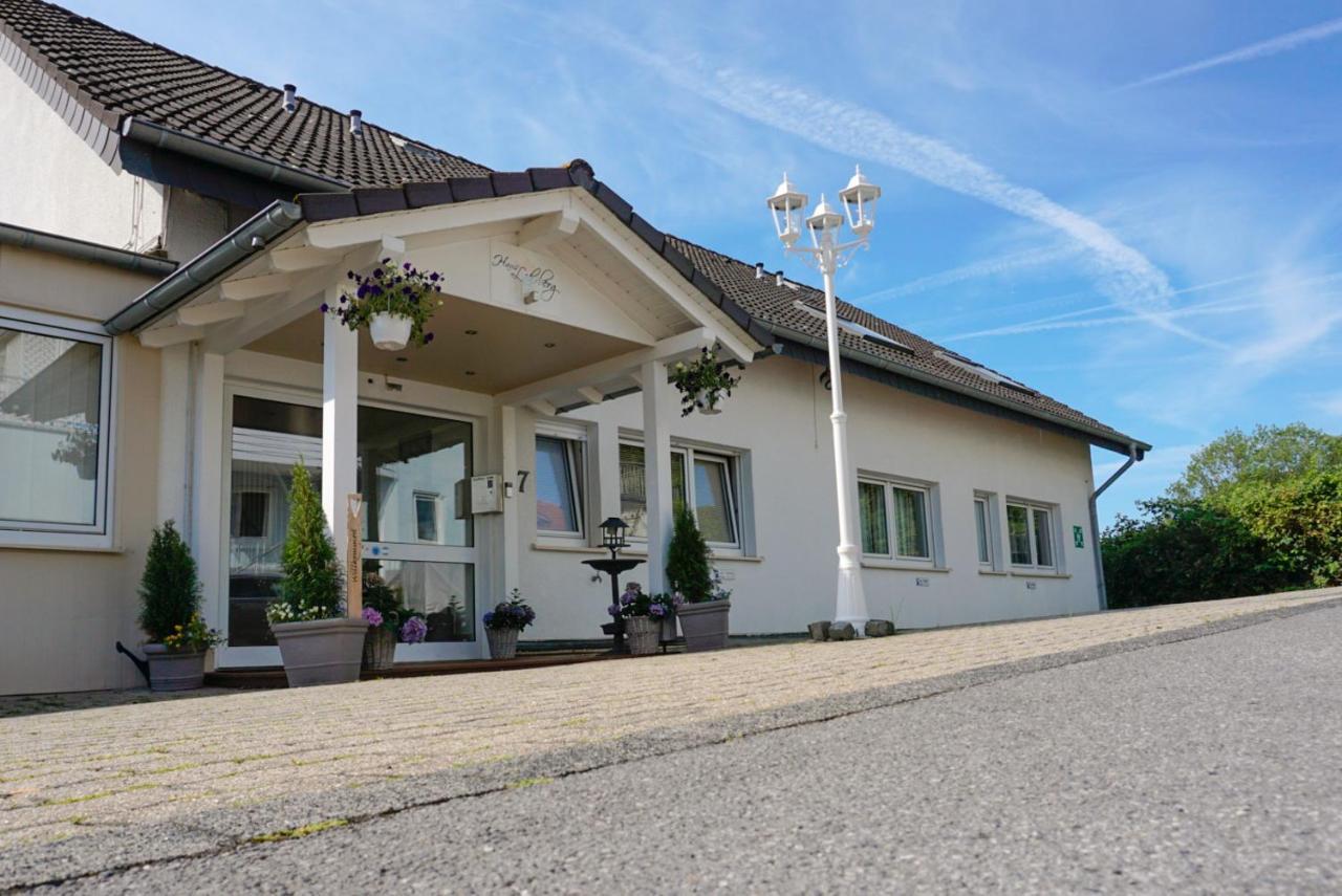 Haus Loehrberg 호텔 Hemer 외부 사진